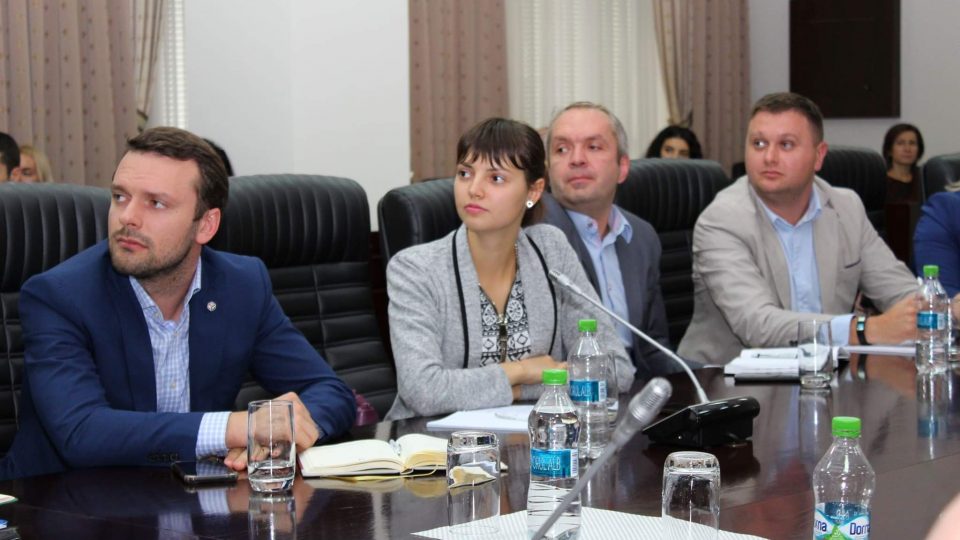 3026F205-178E-406A-ADEB-4B1DC11A9F95